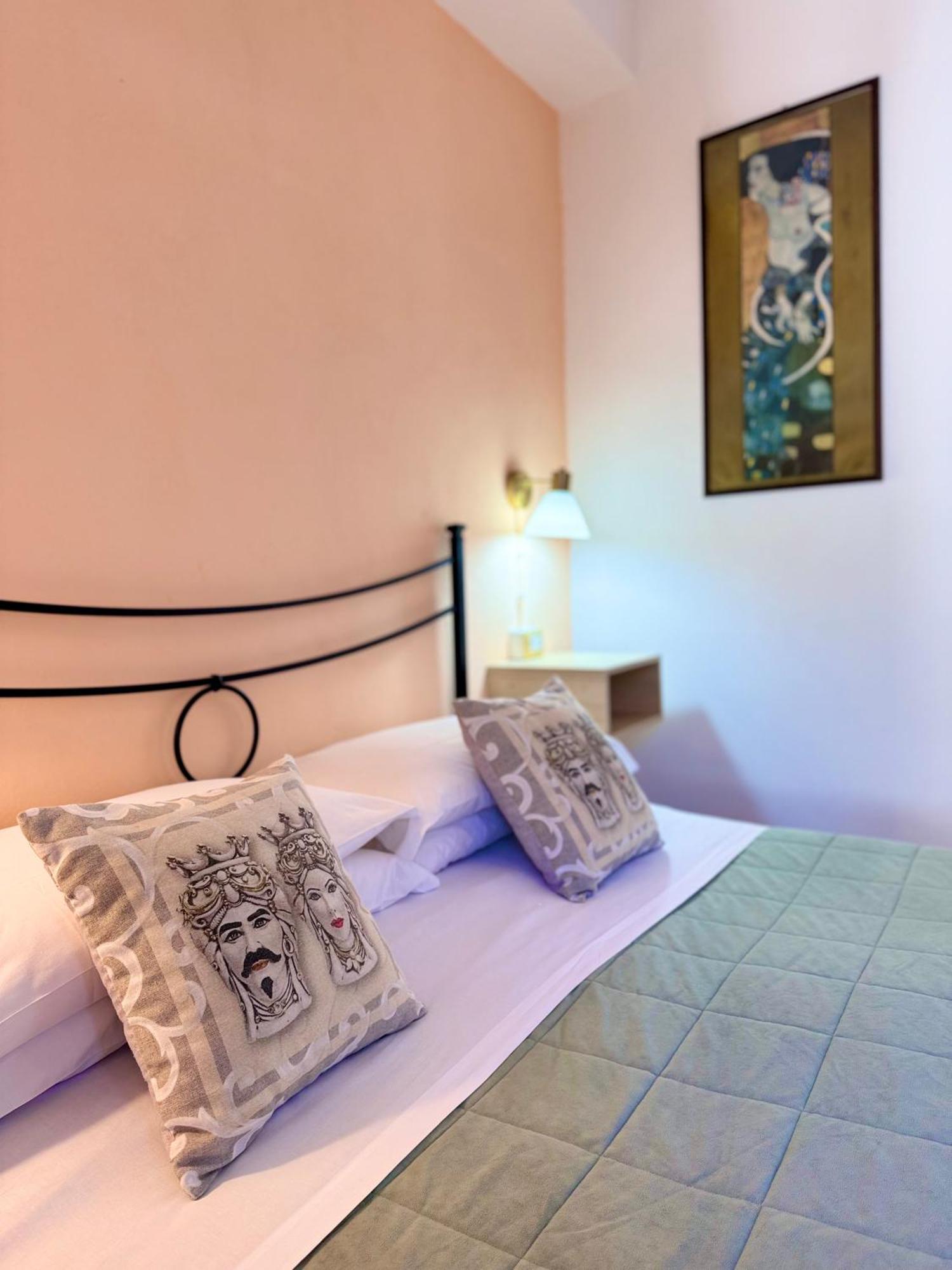Taormina'S Sun Bed & Breakfast エクステリア 写真